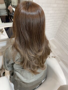 マーリャヘアー(mallia hair) ロングレイヤー