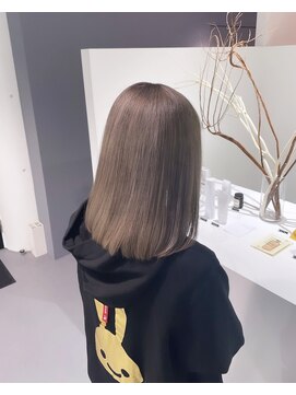 レフ(LEF) フォギーベージュ/ダブルカラー/ケアブリーチ/ハイトーン