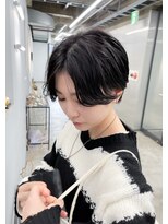 ノード(NODO) 【ワンカールパーマ】センターパートの黒髪ショート