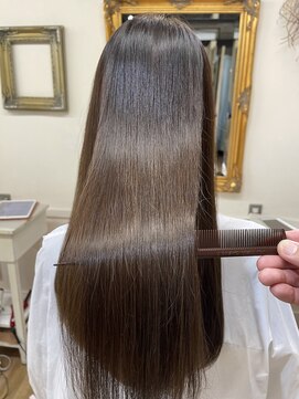 カシュカシュ(cache cache) 酸性ストレート　用賀