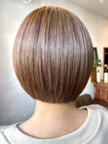 ミーノ(mieno) 大人ショートはオーガニックカラーアッシュで艶髪【自由が丘駅】