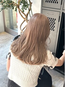 ヲタク(wotaku.) ミルクティーベージュハイトーンダブルカラーケアブリーチロング