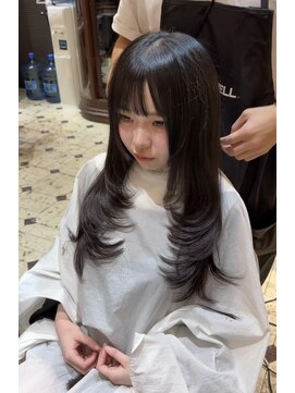 スリー(three) レイヤーカット