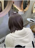 ベージュカラー ブリーチあり ハイトーンボブ