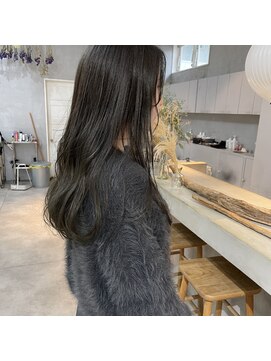 ミント(mint) オリーブグレー！赤味抑えて透明感を！