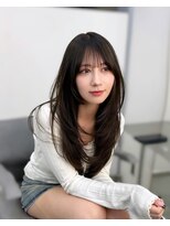 レイヤーカット/ハッシュカット_くびれヘアアプリコットオレンジ