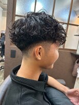 ファブ バイ ルミ(Fab by Lumi)&nbsp;MEN’S HAIR/刈り上げセンターパート/マッシュヘア
