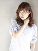 [K-two銀座]レイヤードウェーブ耳かけミディ
