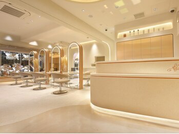 クロエ 渋谷(Cloe)の写真/【HPB AWARD 2025 BEST SALON SILVER Prize受賞】[オーガニックハーブカラー+カット¥6000]22時迄営業！