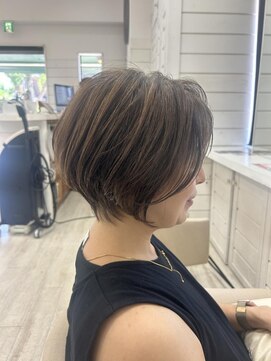 テラス ヘアアンドボタニカル(terrace) terrace岩政/くびれショート/30代40代/姪浜