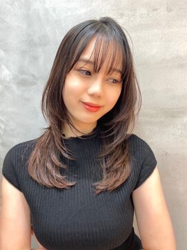 ロンドアベニール 北千住(Lond avenir) ミディアムレイヤーカット/レイヤー/顔周り/韓国/髪質改善北千住