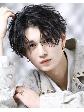 アストラ(ASTRA) MEN’S HAIR/波巻きツイストスパイラル/リバースセンターパート