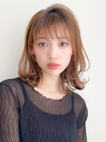 トゥーナ 表参道(tona)&nbsp;ミディアムレイヤー、外ハネボブ、グレージュ、脱白髪染め☆