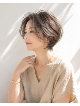 アッシュ 学芸大学店(Ash) ショートボブ/大人女性/グレージュ/白髪ぼかし/脱白髪染め