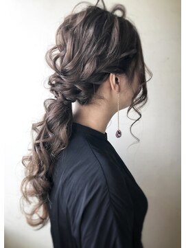 セルカ 高田馬場(CERCA) 大人可愛いローポニー【CERCA高田馬場】