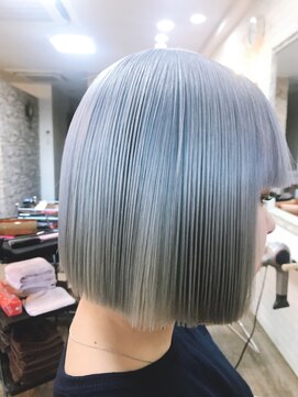 ダブル ヘア ルーム(W hair room) ホワイトブリーチカラー