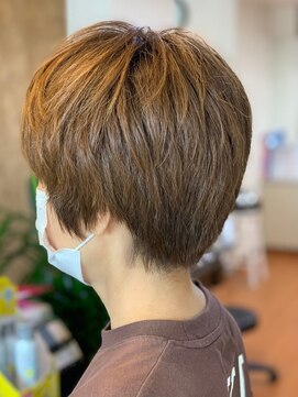 アークスヘアー オレンジべージュ大人かわいい無造作カール×マッシュショート