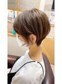 tuuli☆30代40代ペールベージュ切りっぱなしショート　103