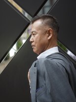 ビュートリアム 梅田(BEAUTRIUM)&nbsp;バーバリースタイル /ビジネス/男の身嗜み/40代/50代