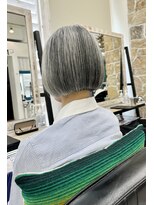 ナチュラ(natura) どんな世代でも!王道ミニボブ