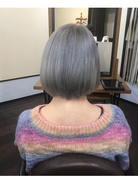 リピュア(Re:PURe) **ホワイト系シルバーグレーダブルカラー**