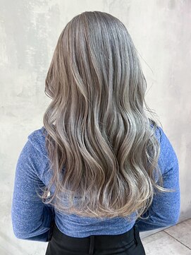 アイティーバイアルバム 八王子店(IT by ALBUM) 美髪ホワイトピンクレイヤーロングくびレイヤー_ba499831