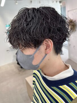 フィフス 天神大名(fifth) 再現性高い波巻きスパイラルパーマ×刈り上げマッシュ