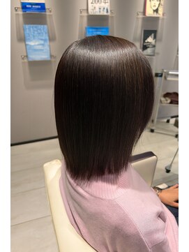 ミディアムボブ