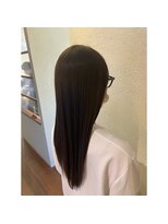 エルサフィロ キタハマ(el zafiro kitahama)&nbsp;20×30×40代×ベイクドカラー×暗髪×ダメージケアTR