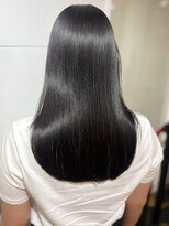 カミラボ(KAMI LABO) アッシュブラック 黒髪ロング ストレートヘア 髪質改善 艶髪