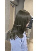 ジーナ 池袋(Zina)&nbsp;赤味消し＊育てて作る透明感Olive【nanami】