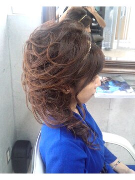 トータルビューティーステラ(TOTAL BEAUTY STELLA) スジ盛りマーメイド