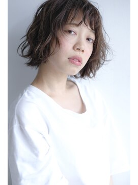 ヘアーアンドメイク シーク 八王子(HAIR&MAKE SeeK) 透明感グレーサファイア×セミウェットほつれボブ