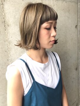 ヘアーサロン カーブ(HAIR SALON CURVE) 透明感グレーパール