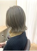 切りっぱなし軽ボブ×オリーブグレージュ