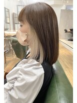 アンダーバーホワイトモデ 河内長野(_WHITE mode)&nbsp;◎20代30代40代小顔カットインナーカラー透け感ナチュラルボブ