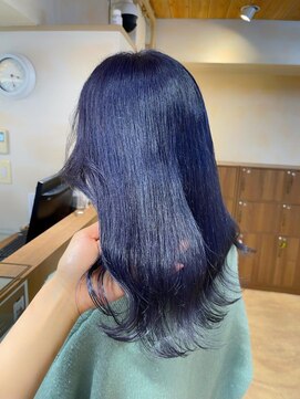 アンククロス 表参道(ANKH CROSS) グレーに色落ちするバイオレットブルー