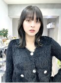 ミディアムレイヤーカット/くびれヘア/20代30代/インナーカラー