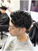 刈り上げアップバング×スパイラルパーマ