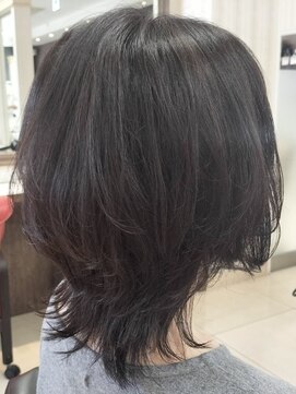 ヘアークリアー 春日部 大人可愛いミディアムレイヤー/小顔効果抜群/30代40代50代