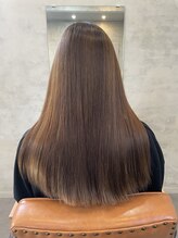 シャワー(shower.) 【誤魔化し一切なし！アイロン仕上げ不使用の本当の髪質改善】