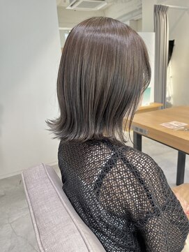 ルイス 宝塚(Luis) 髪質改善/韓国/学割U24/20代/ブリーチ/ハイトーン