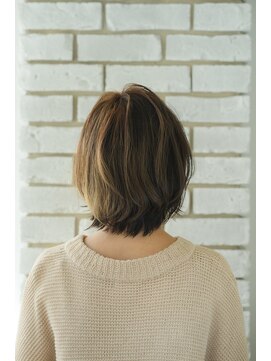 ジルチ ヘアー(Zilch hair) 外ハネショート