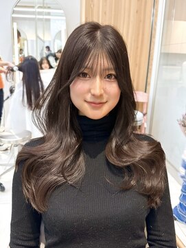 アマトウキョウ アユンチェ(AMA TOKYO×AYUNCHE) 韓国ヘア　2wayバング  レイヤーカット くびれヘア  顔周り/