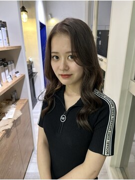 ユニ(uni) 赤みを消した透明感のあるカラー