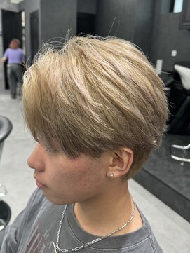 メンズ サロン ドット トウキョウ 町田店(men's salon dot. tokyo) ハイトーンセンターパート/ブリーチカラー