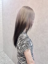 ロンド レア 天神大名店(Lond Le’a)&nbsp;ホワイトブロンド/イメチェンヘアスタイル/美髪のススメ