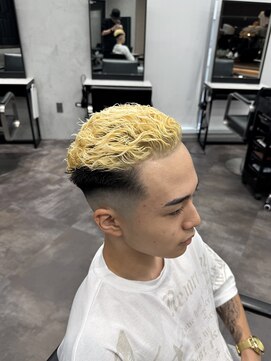 メンズサロンドットリアン(dot. lien) 極道パーマ スキンフェード 金髪パーマ【町田/MEN'S】