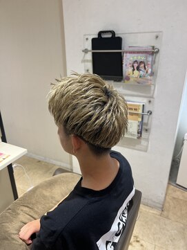 スパイキーショート