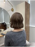 ミルクティーベージュ